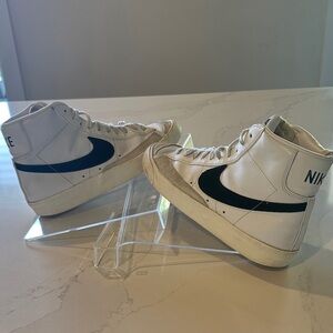 Nike Blazer Mid 77